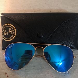 RAYBAN BLUE AVIATOR FLASH LENSES